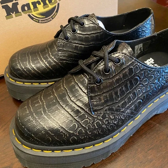 Dr. Martens 1461 CROC EMBOSS LEATHER PLATFORM SHOES - Picture 6 of 10